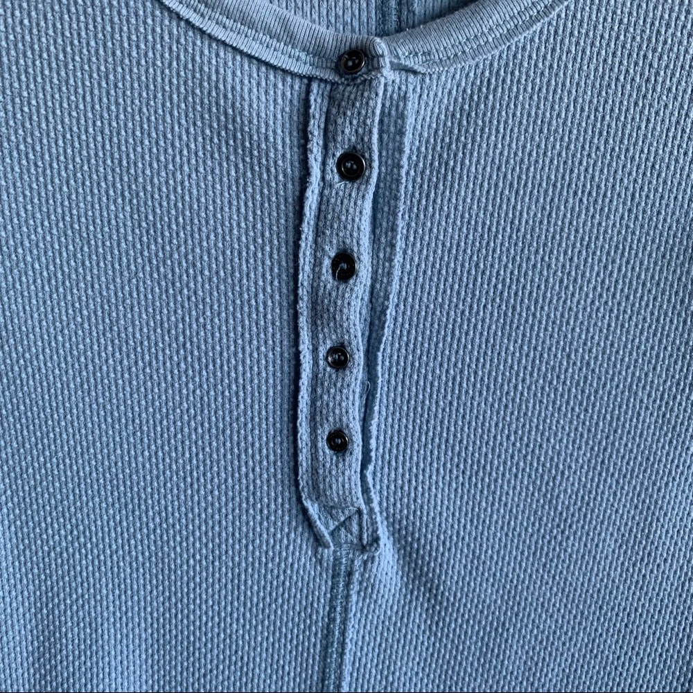 ⛔️SOLD⛔️ FREE PEOPLE Thermal Henley Crochet Cuff Trim Long Sleeves Top - Picture 3 of 10
